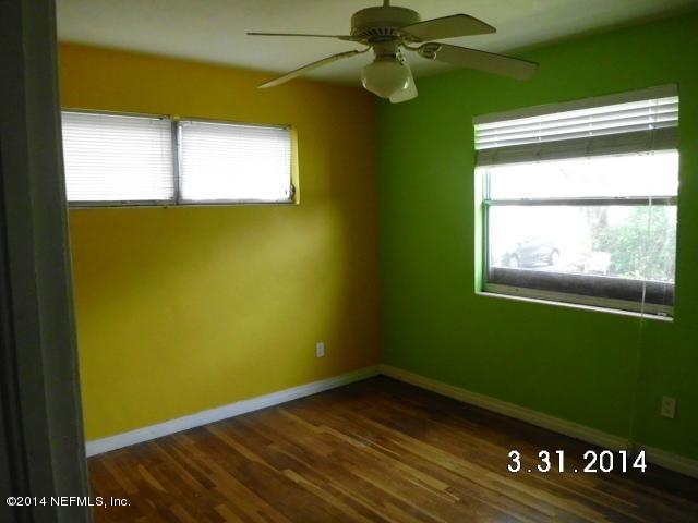 7116 May Apple Road Jacksonville, FL 32211 - Photo 7 of 13 br 2