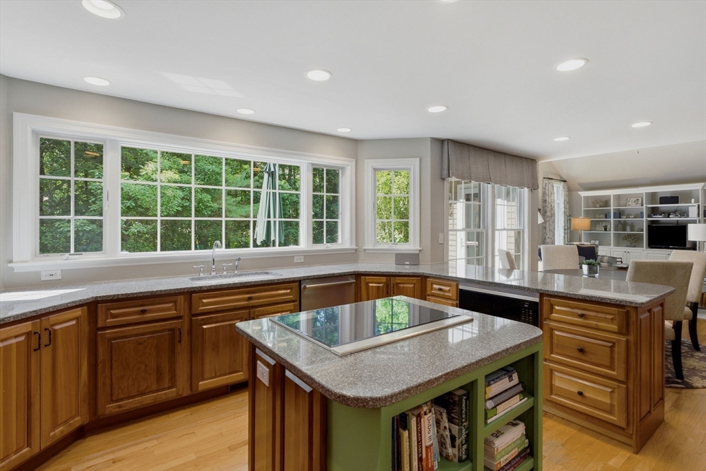 8 Ashland Road Boxford, MA 01921 - Photo 13 of 40