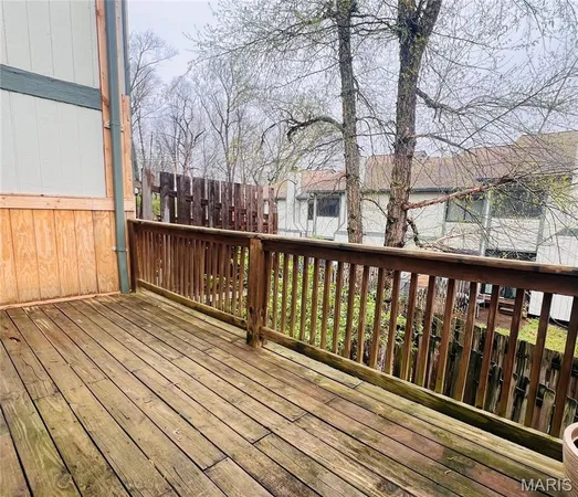 $250,000 | 2038 Silent Spring Drive, Maryland Heights, MO 63043