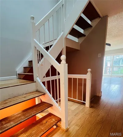 $250,000 | 2038 Silent Spring Drive, Maryland Heights, MO 63043