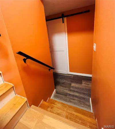 $250,000 | 2038 Silent Spring Drive, Maryland Heights, MO 63043