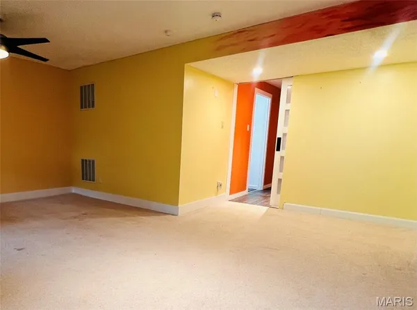 $250,000 | 2038 Silent Spring Drive, Maryland Heights, MO 63043