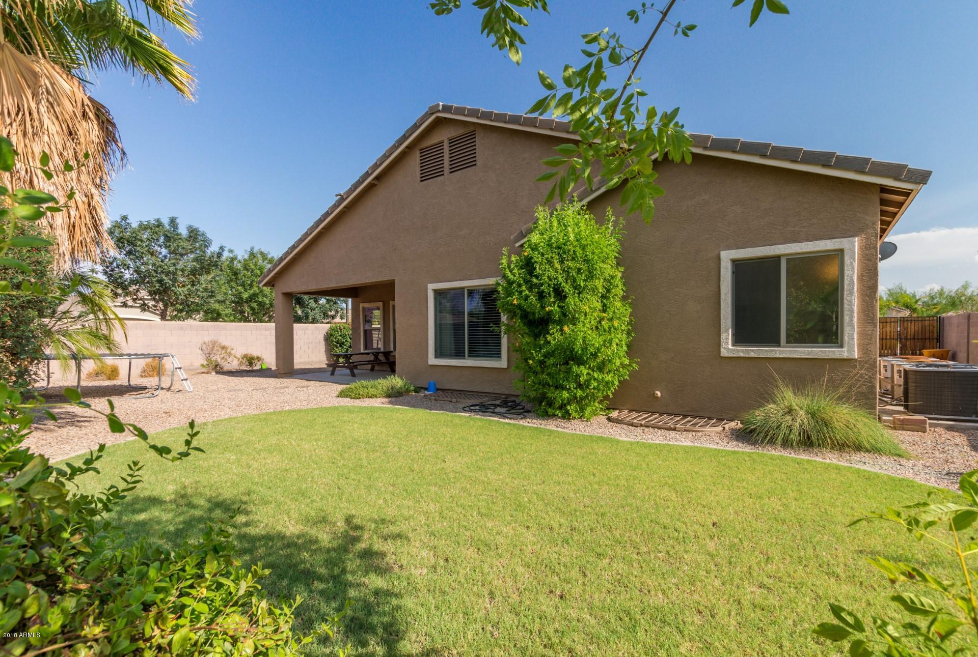 4186 East Blue Sage Road Gilbert, AZ 85297 - Photo 35 of 40 Large yard with mature landscaping