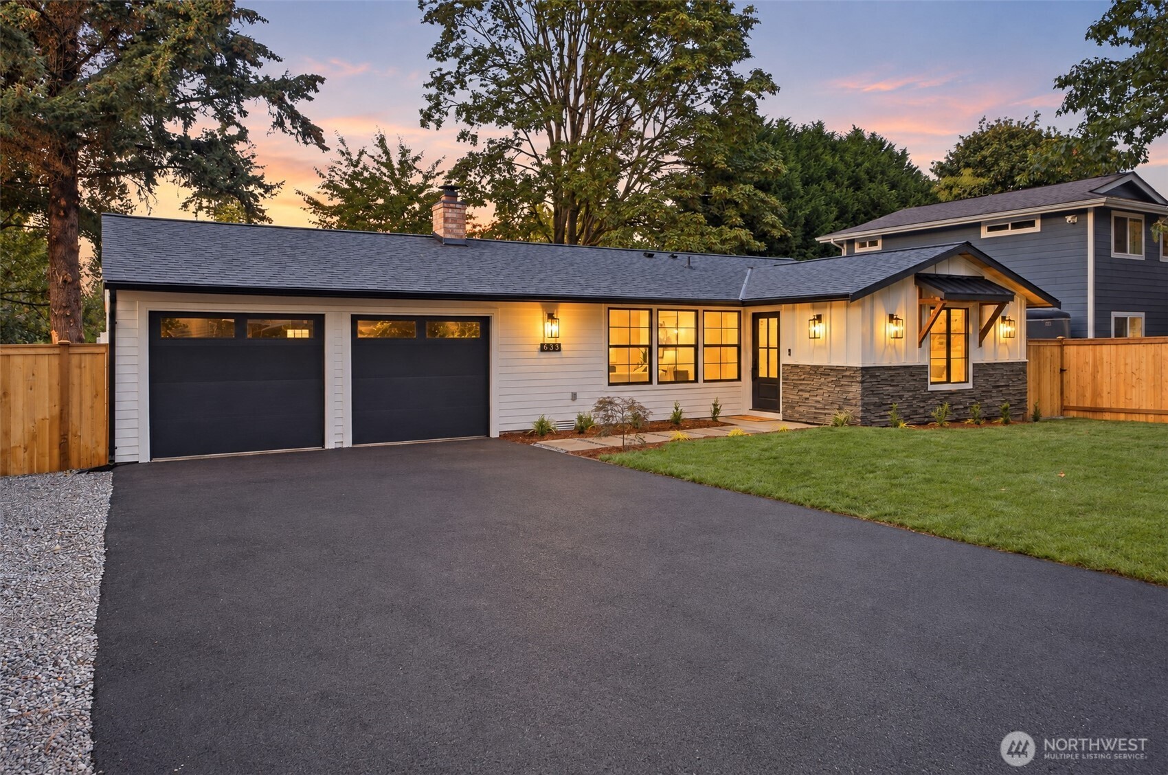 633 221st Street Southwest Bothell, WA 98021 - Photo 2 of 29 Gallery Image 2