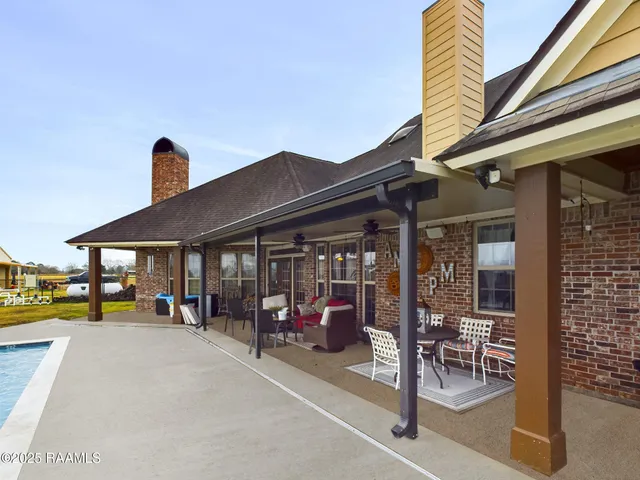 $875,000 | 12920 La Highway, Kaplan, LA 70548