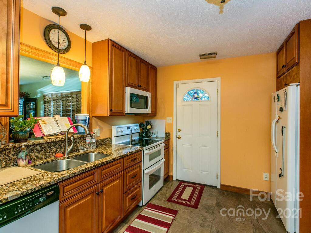 685 Flint Hill Road Alexander, NC 28701 - Photo 15 of 39 Gallery Image 15