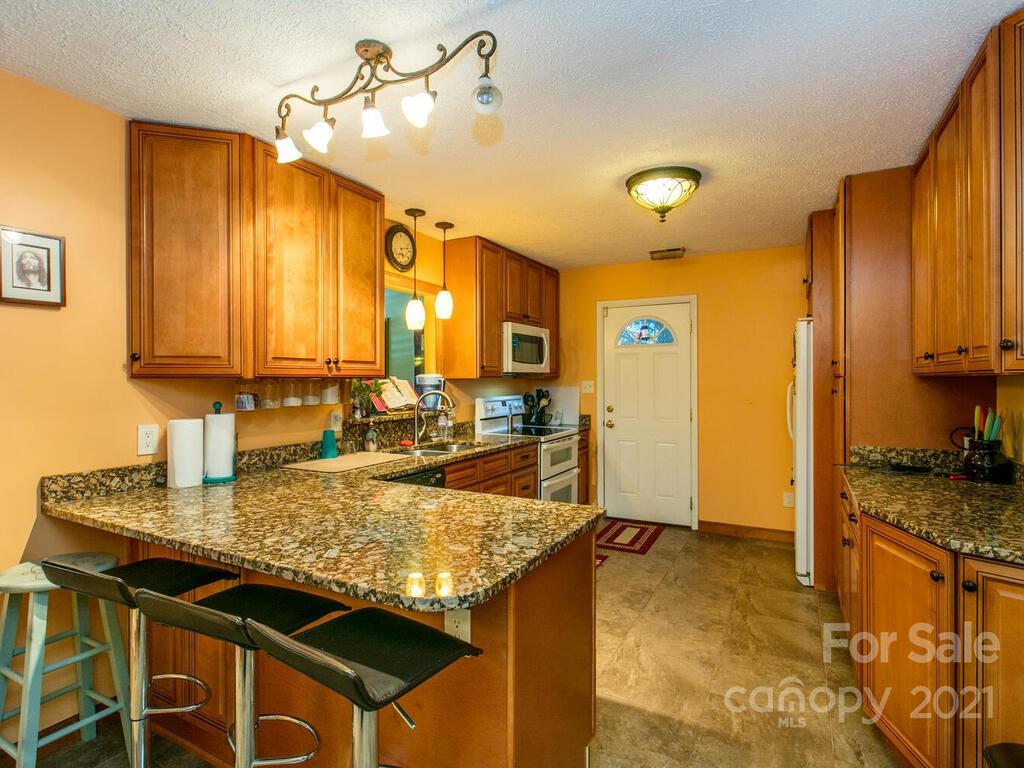 685 Flint Hill Road Alexander, NC 28701 - Photo 3 of 39 Gallery Image 3