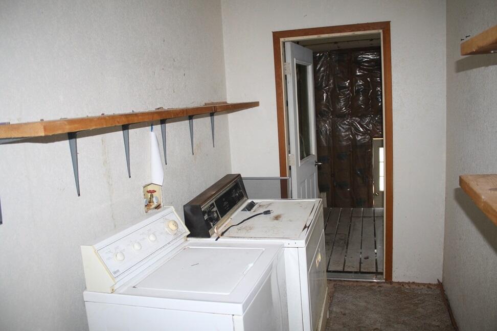 5405 Condensery Road Sheridan, MI 48884 - Photo 7 of 17 IMG_1884