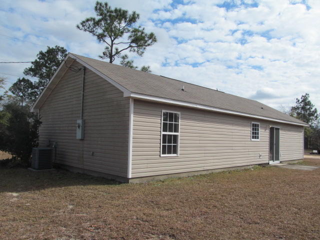 133 East Renoir Road DeFuniak Springs, FL 32433 - Photo 18 of 19 Rear 2