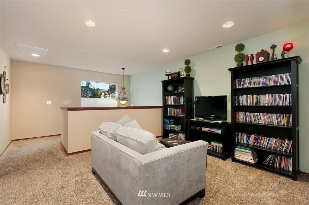 21536 11th Court Southeast Bothell, WA 98021 - Photo 8 of 18