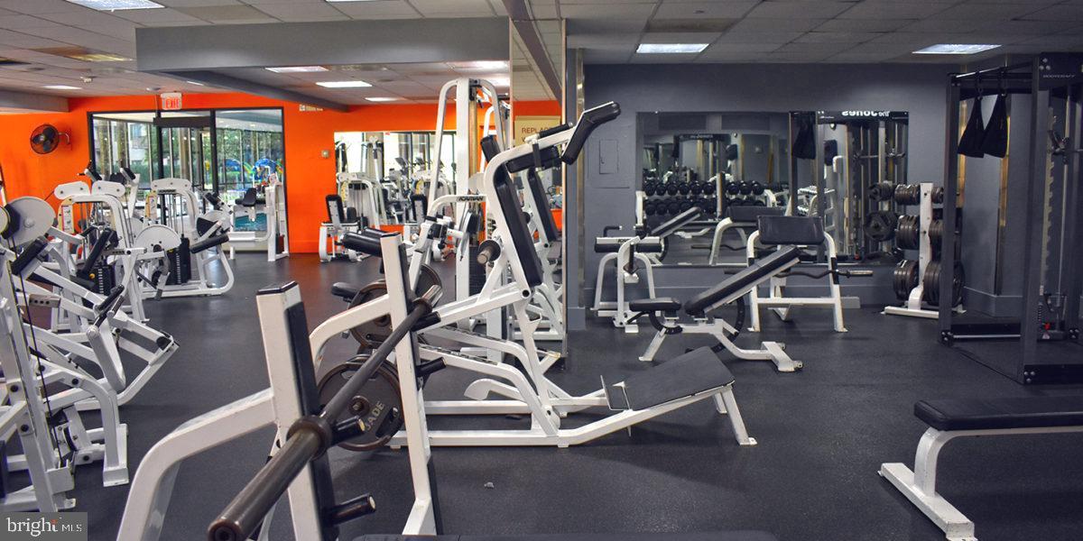 5225 Pooks Hill Road, Unit 1814N Bethesda, MD 20814 - Photo 40 of 52 a view of a room with gym equipment
