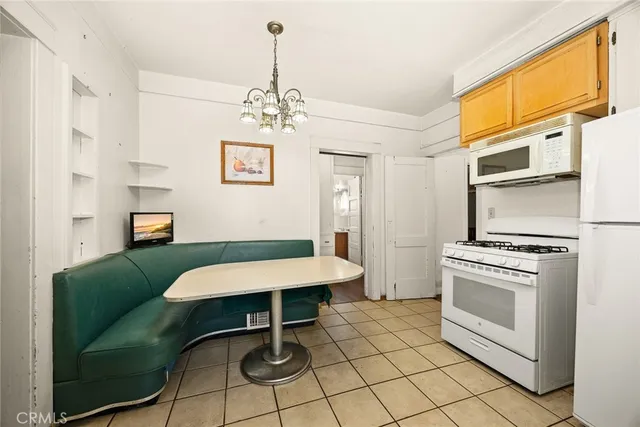 $975,000 | 1190 North Wilson Avenue, Pasadena, CA 91104