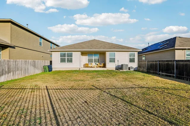 $325,000 | 208 Royal Palm Way, Leander, TX 78641