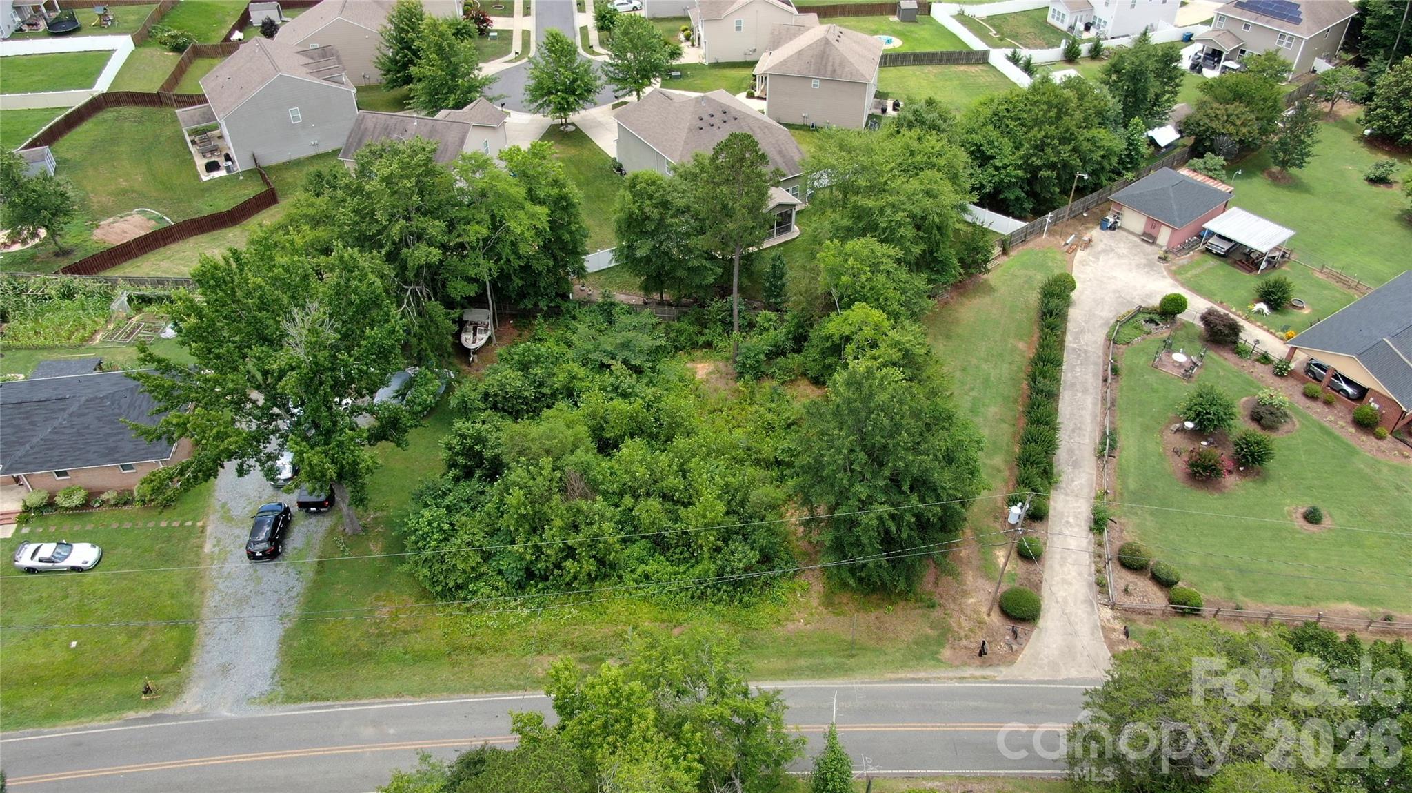 6522 Simpson Road Charlotte, NC 28216 - Photo 6 of 11