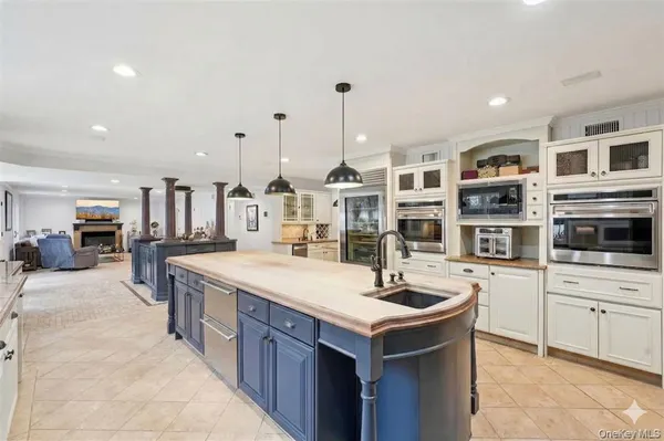 $1,800,000 | 8 Tor Terrace, New City, NY 10956