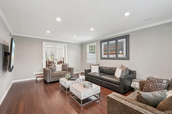$1,800,000 | 8 Tor Terrace, New City, NY 10956