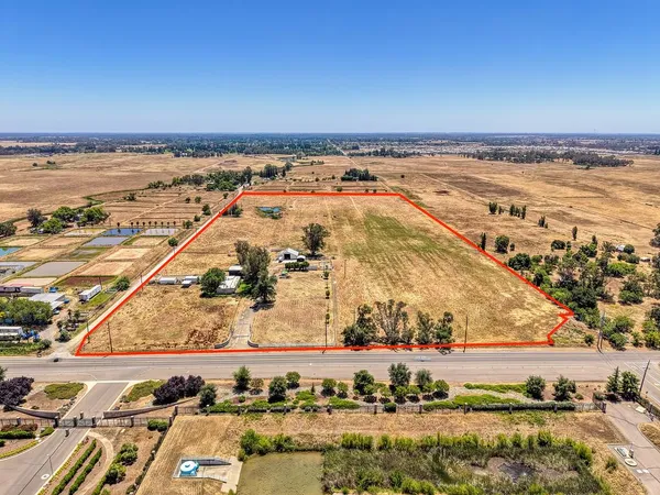 $1,899,000 | 10130 Florin Road, Sacramento, CA 95829