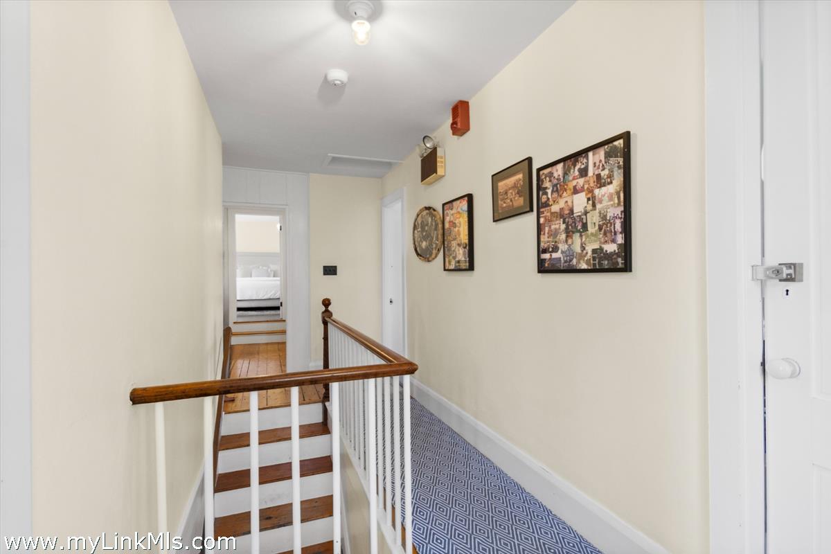 33 Shell Street Nantucket, MA 02554 - Photo 37 of 60