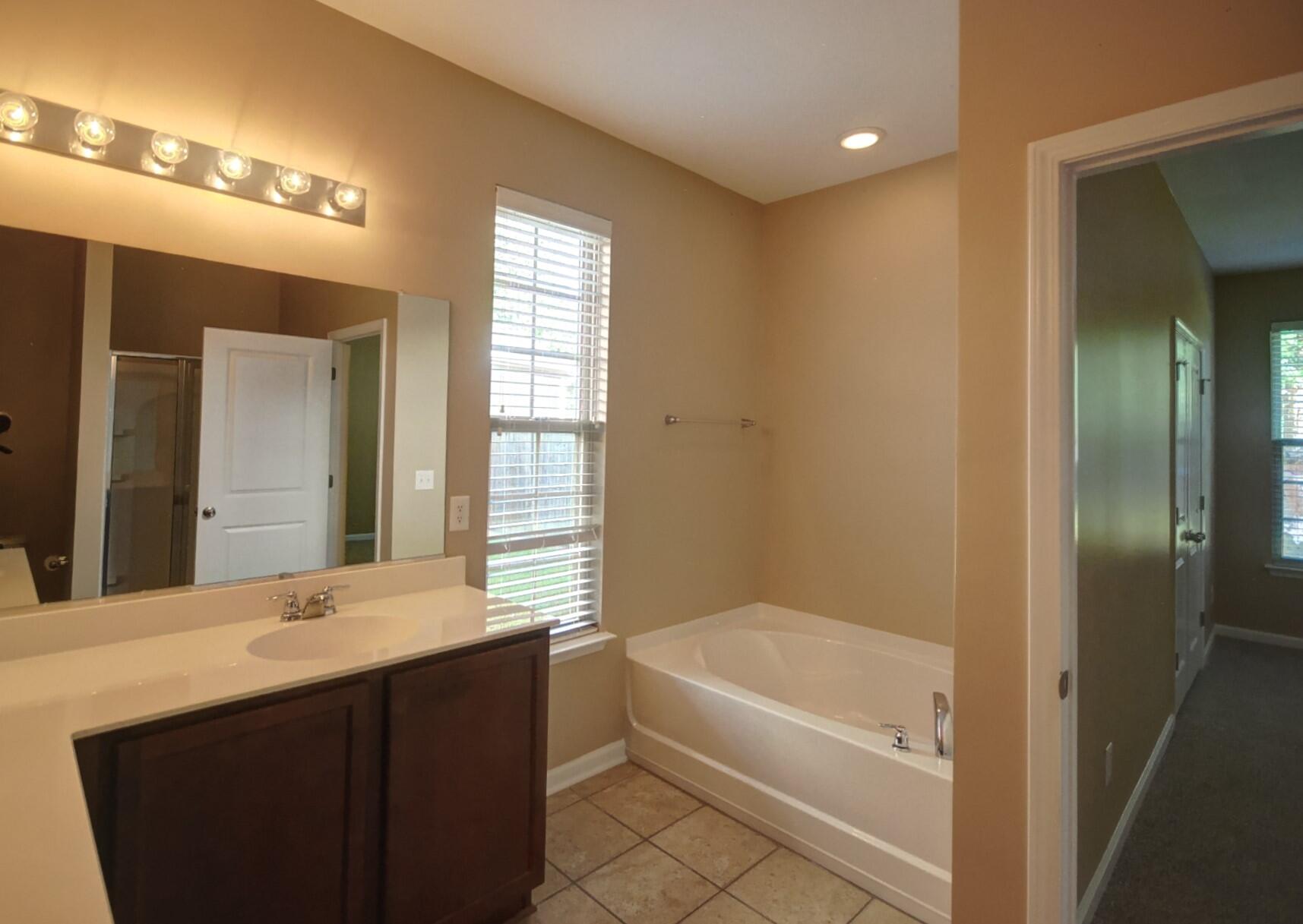 132 Hickory Ridge Way Summerville, SC 29483 - Photo 18 of 41 DSC_5638_39_40_Fusion-Natural
