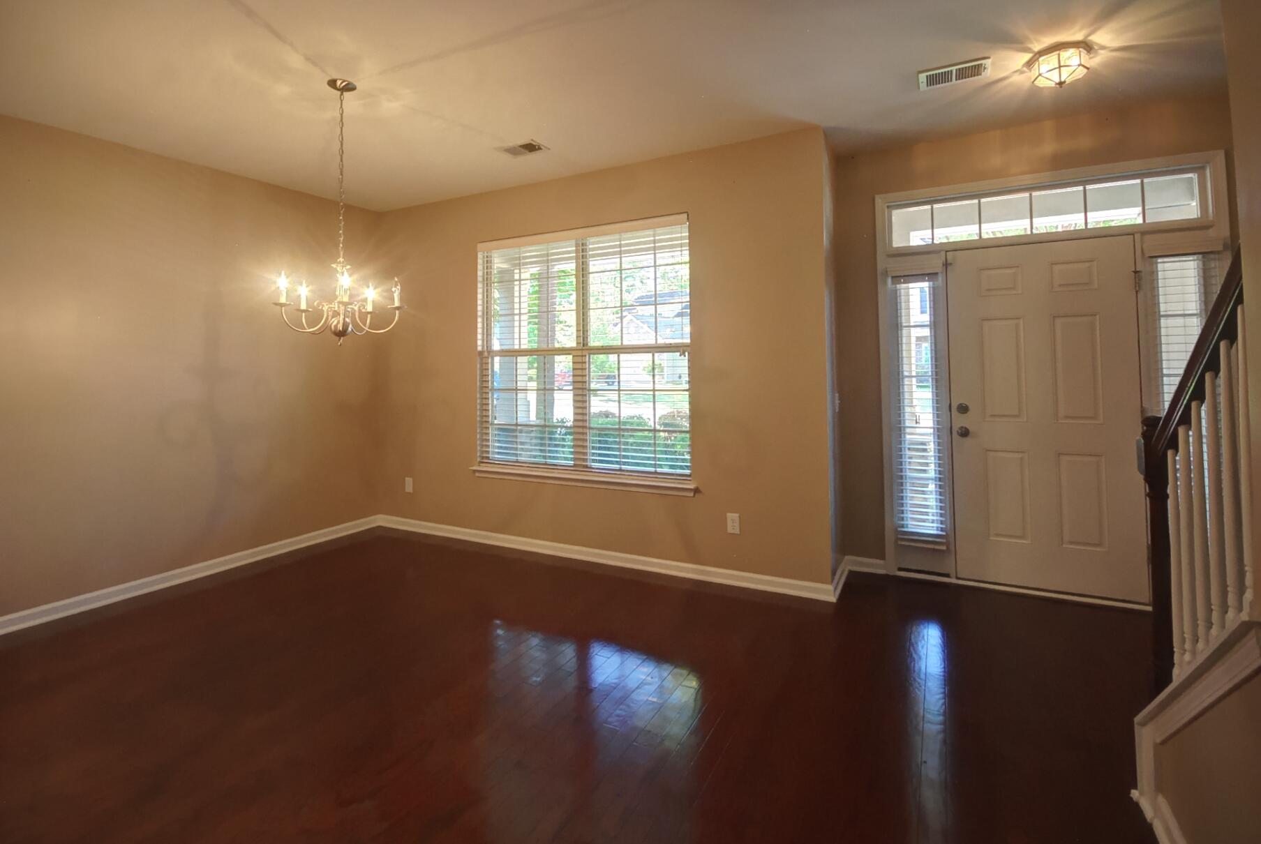 132 Hickory Ridge Way Summerville, SC 29483 - Photo 6 of 41 DSC_5578_79_80_Fusion-Natural
