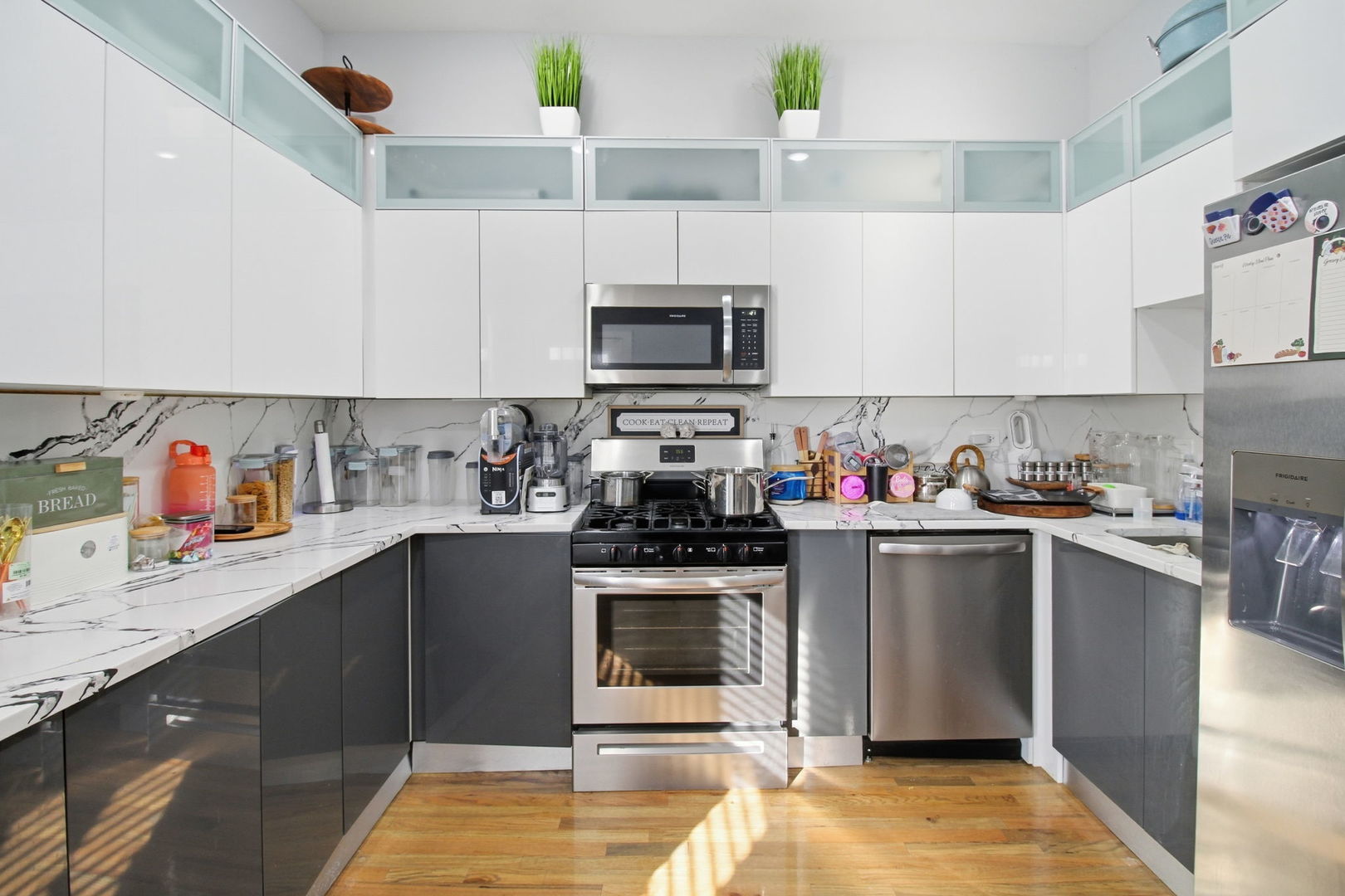 6616 South Normal Boulevard Chicago, IL 60621 - Photo 8 of 18