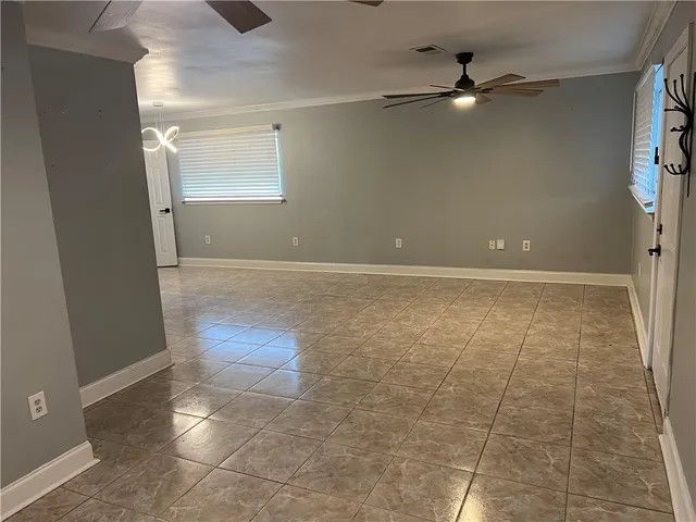 $1,800 | 2716 Riverland Drive, Chalmette, LA 70043