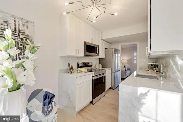 $3,750 | 4940 Bradley Boulevard, Unit 247, Chevy Chase, MD 20815