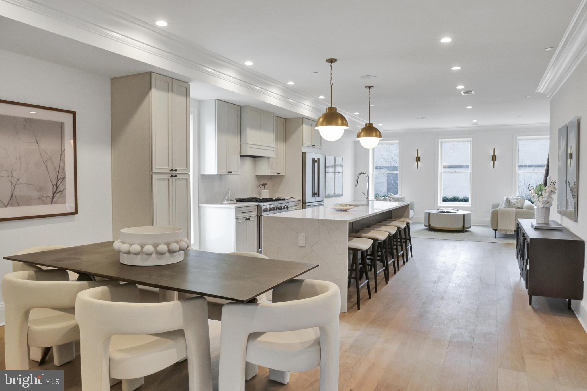 1335 11th Street Northwest, Unit PH3 Washington, DC 20001 - Photo 4 of 15 Stunning Dining and Kitchen room