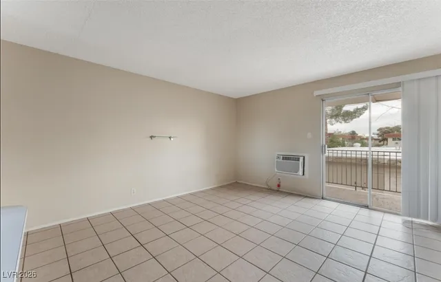 $1,495 | 5440 South Swenson Street, Unit 18, Las Vegas, NV 89119