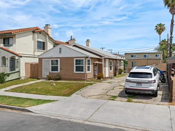 $1,495,000 | 4669 Felton Street, San Diego, CA 92116