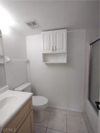 $1,900 | 1069 Villa Drive, Unit B103, LaBelle, FL 33935