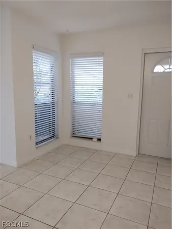 $1,900 | 1069 Villa Drive, Unit B103, LaBelle, FL 33935