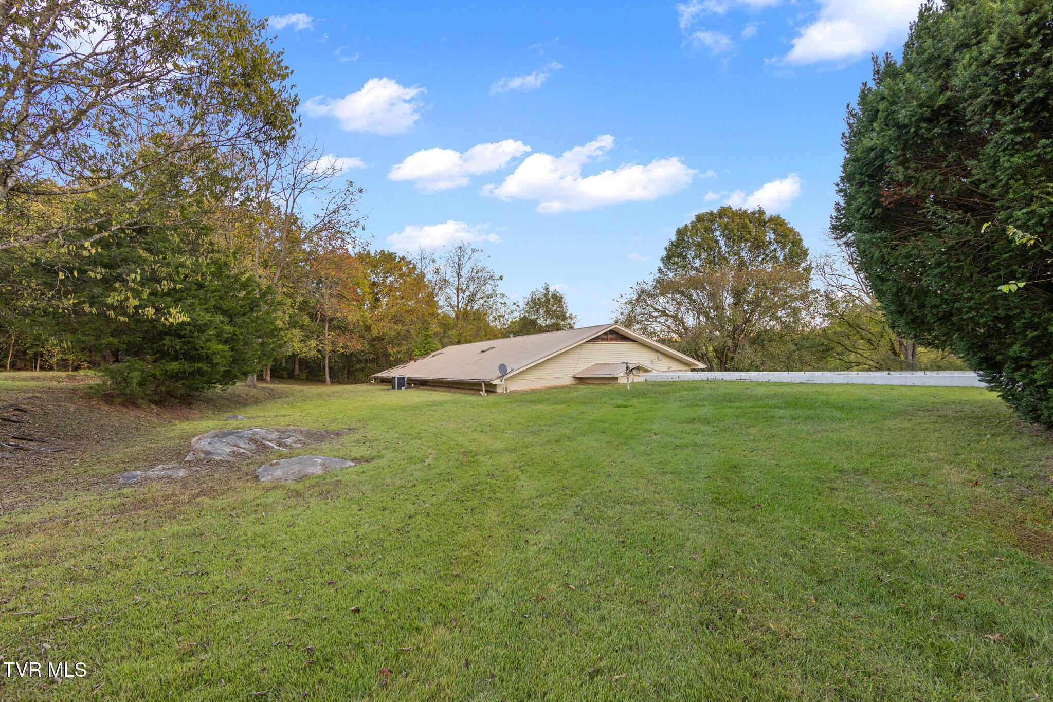 645 Elmwood Road Midway, TN 37809 - Photo 14 of 38 Midway-13