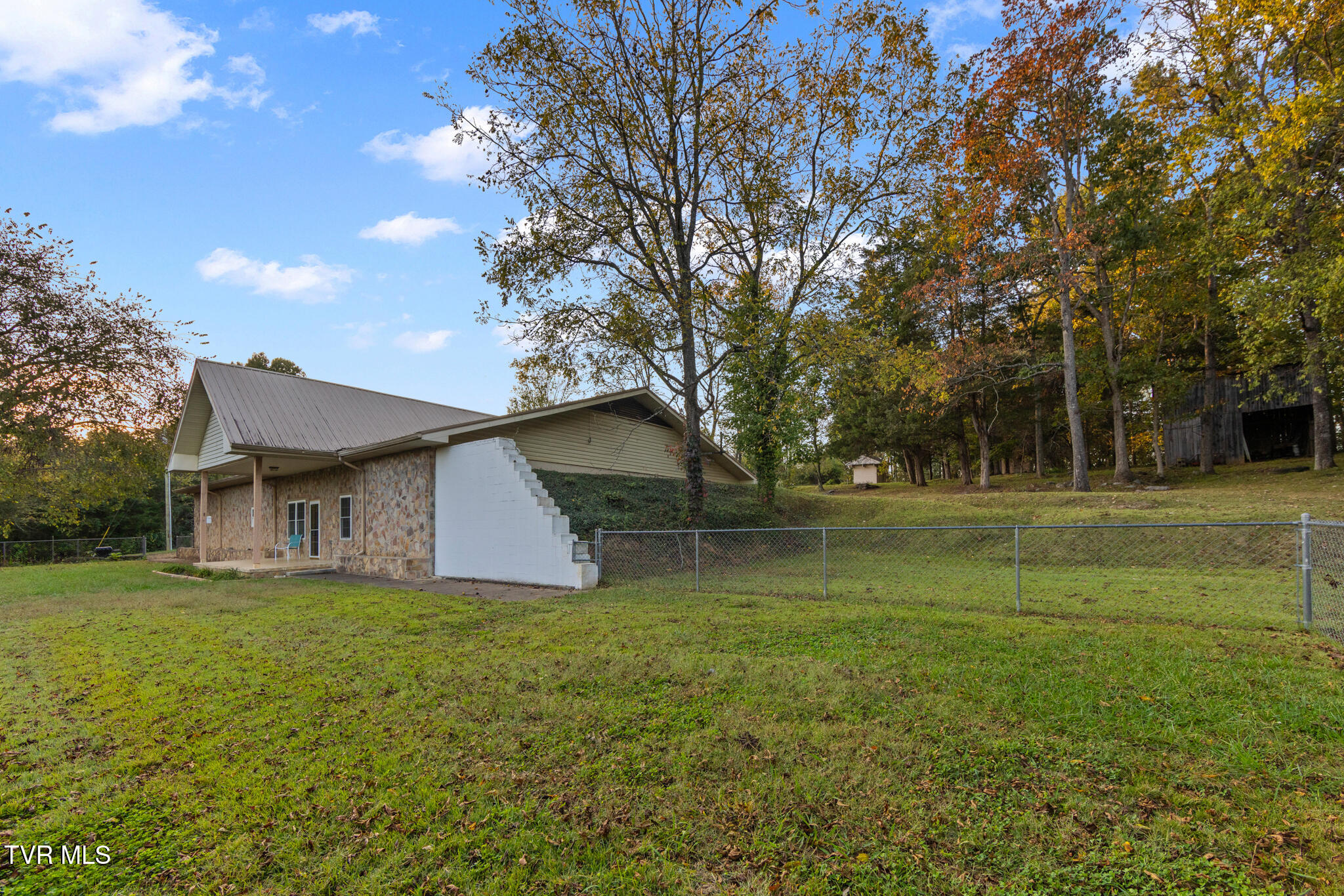 645 Elmwood Road Midway, TN 37809 - Photo 19 of 38 Midway-18