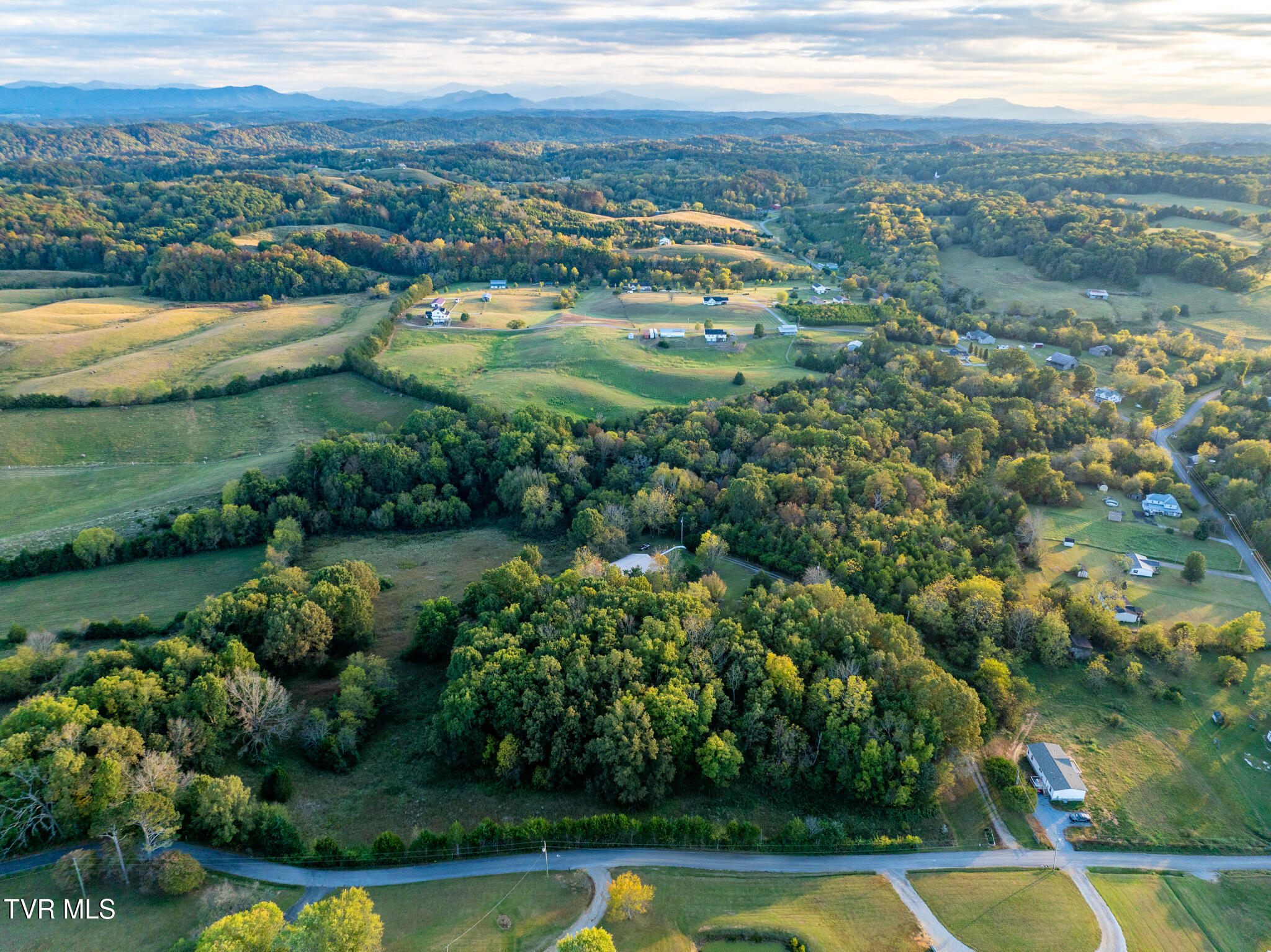645 Elmwood Road Midway, TN 37809 - Photo 7 of 38 Midway-6