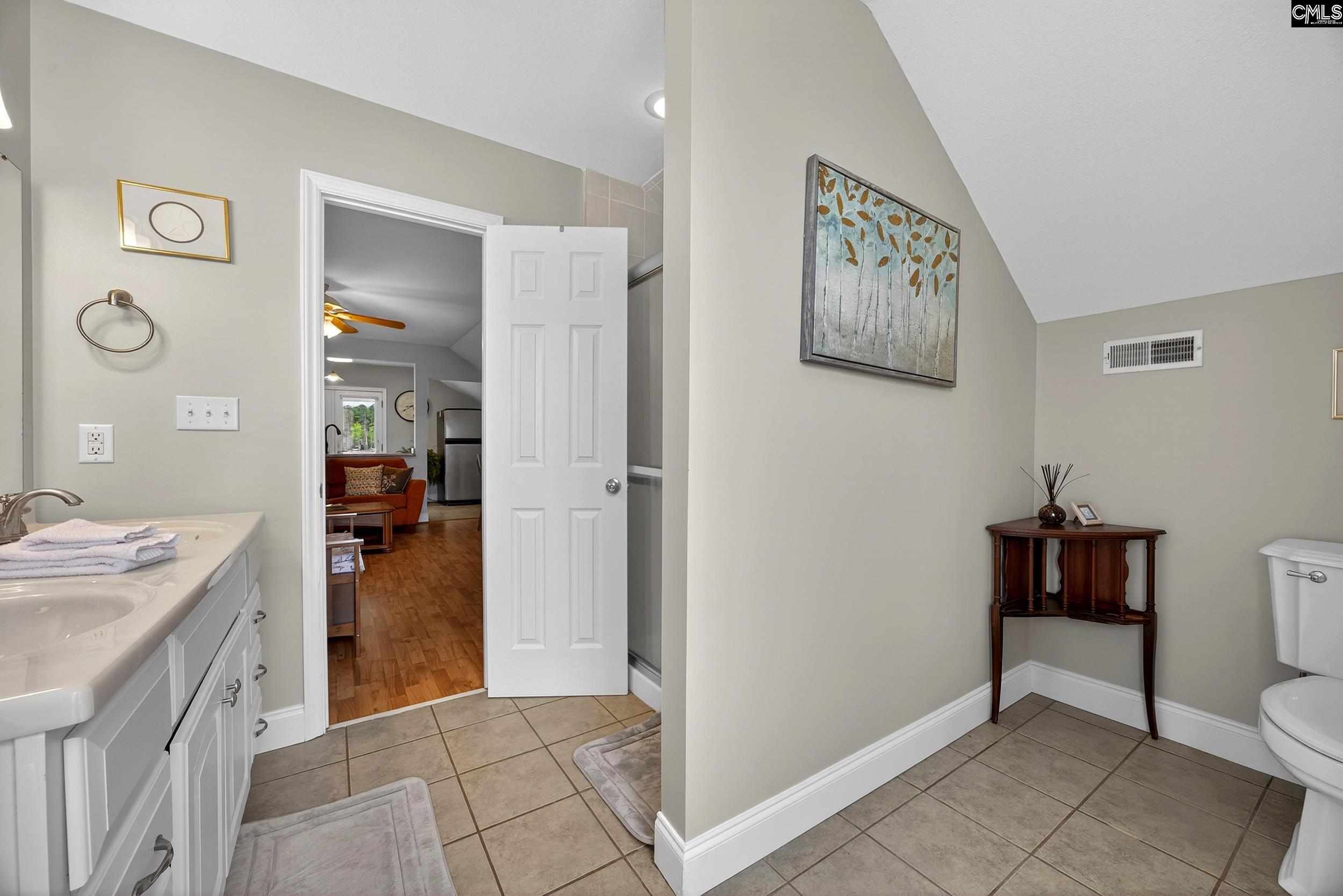353 Longview Point Gilbert, SC 29054 - Photo 19 of 39
