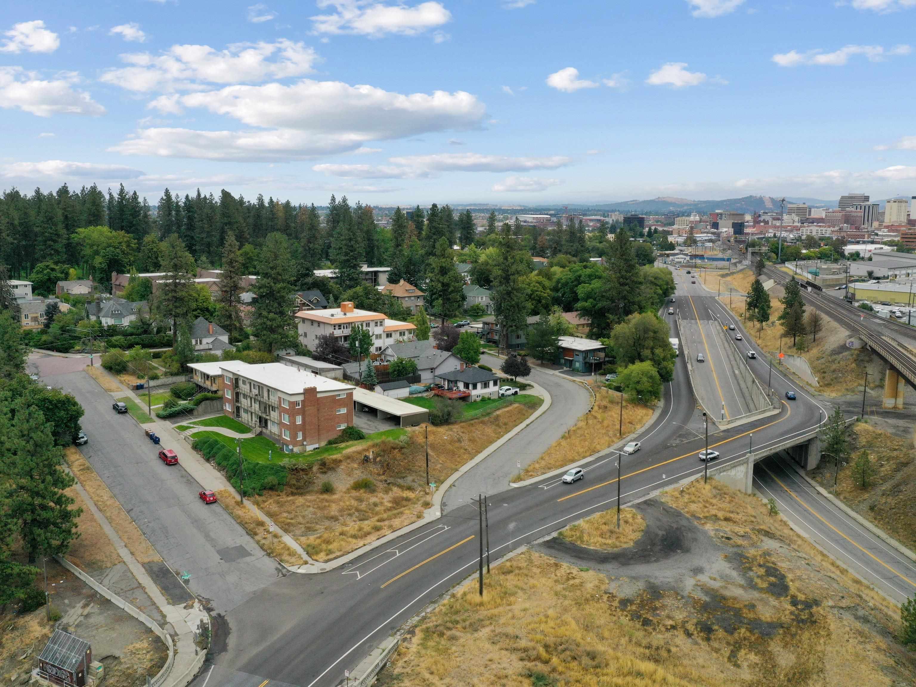 535 South Coeur D'Alene Street Spokane, WA 99201 - Photo 3 of 9