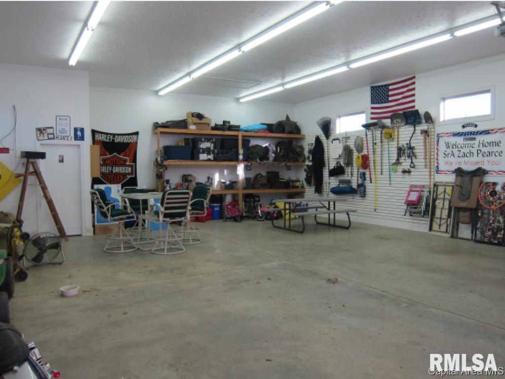 3728 Farley Road New Berlin, IL 62670 - Photo 21 of 26 Gallery Image 21