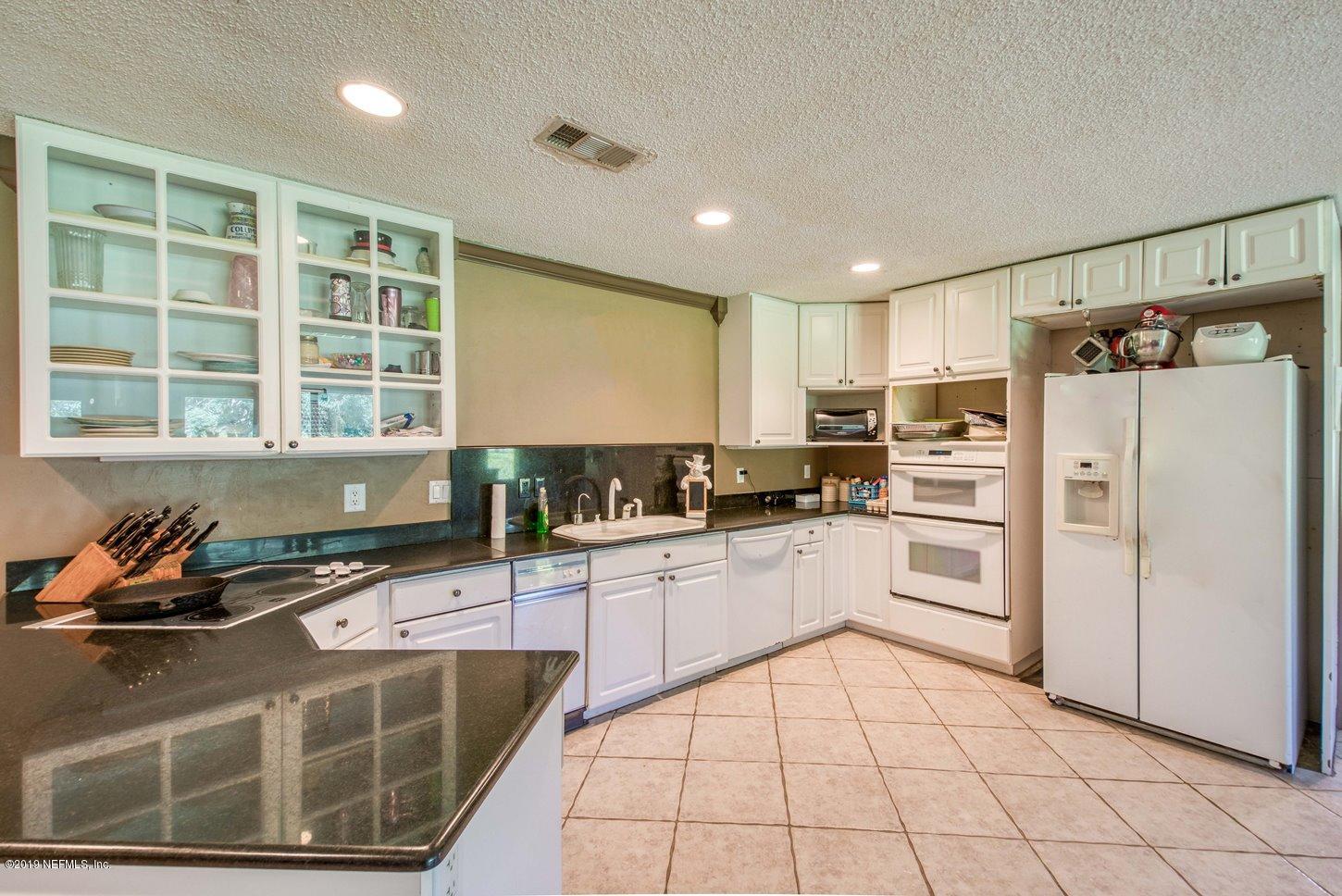 645 Harris Fish Camp Road Crescent City, FL 32112 - Photo 8 of 44 kitchen
