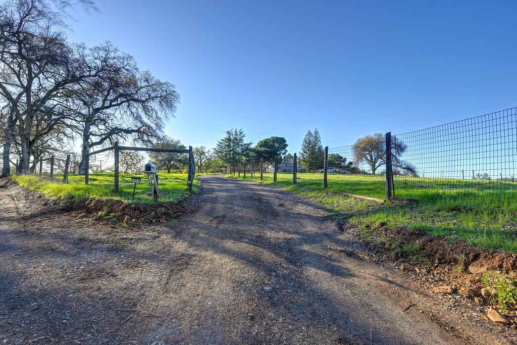 3901 Luneman Road Placerville, CA 95667 - Photo 56 of 56 a view of a park with of a house