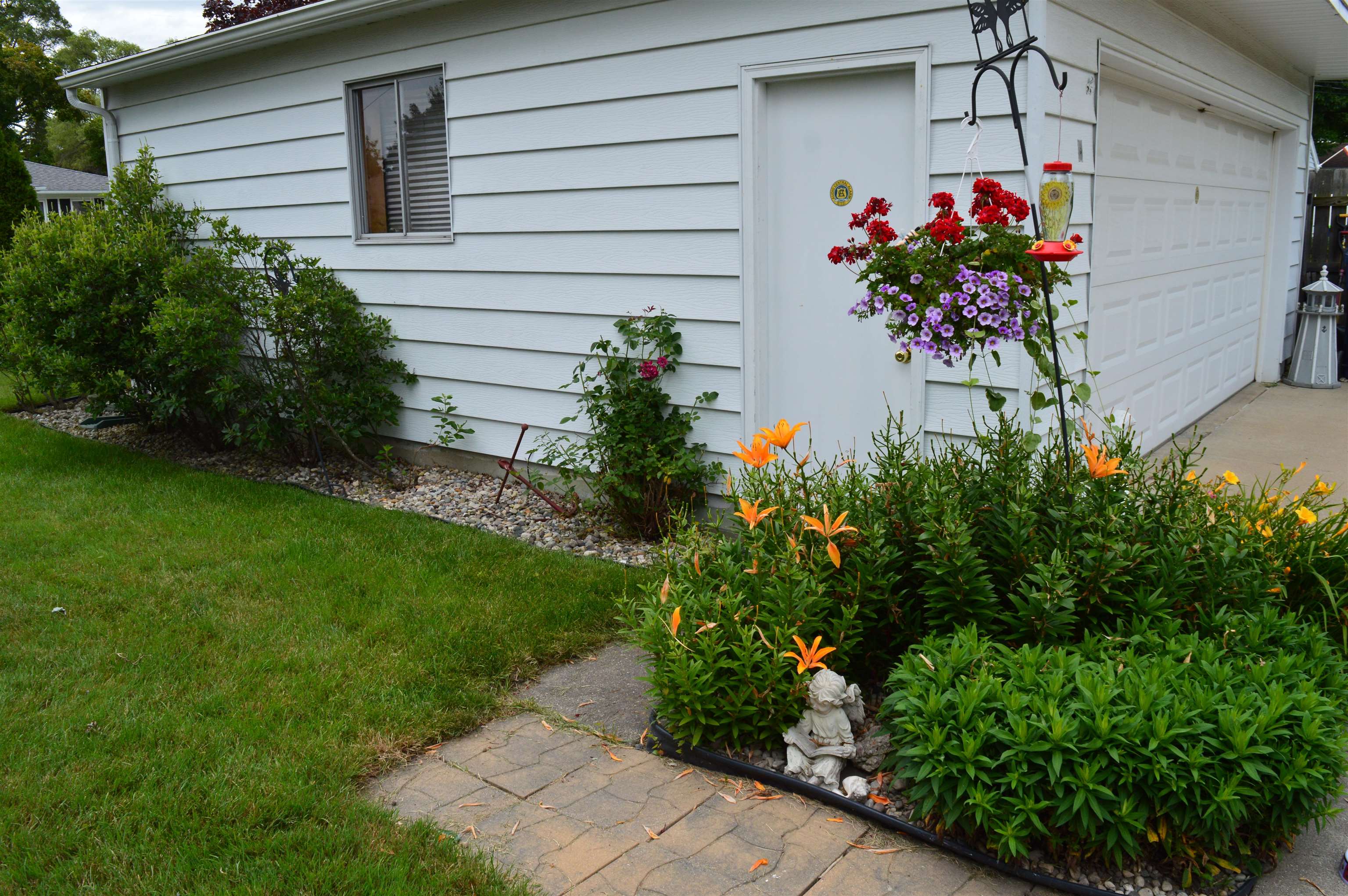 2007 33rd Street Bay City, MI 48708 - Photo 12 of 30 Gallery Image 12