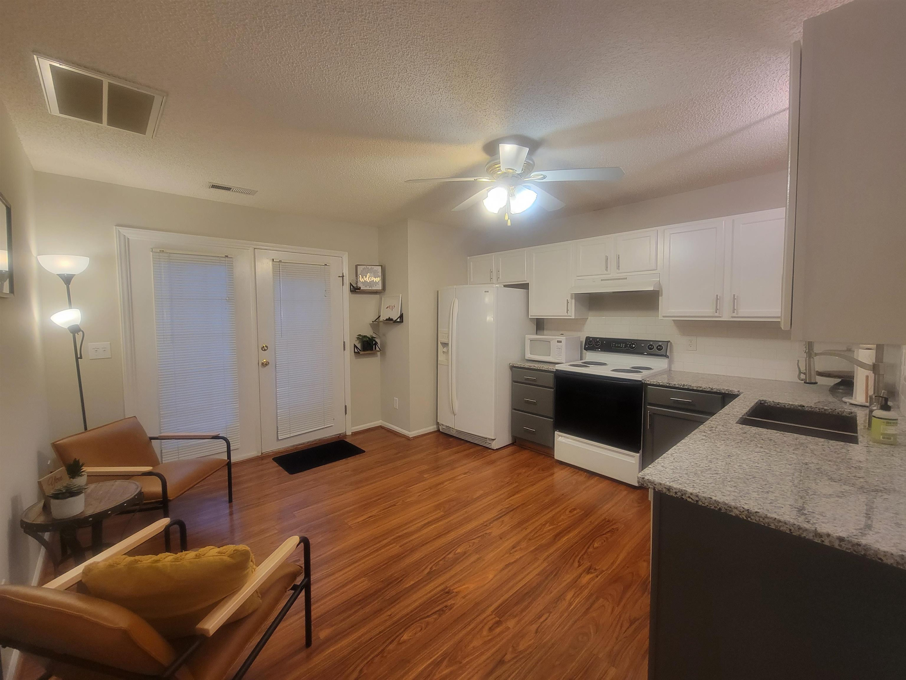 2631 Dwight Place Raleigh, NC 27610 - Photo 5 of 16 Kitchen