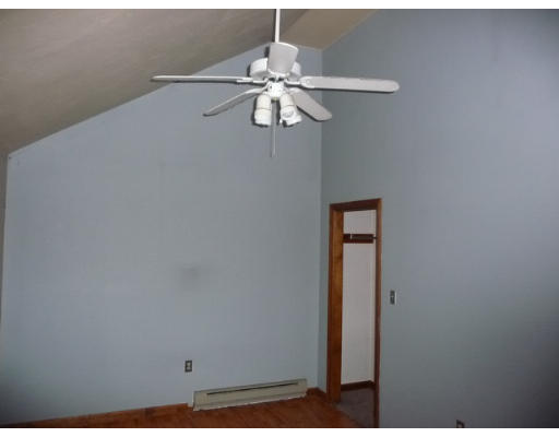 8 Thenius Street Worcester, MA 01607 - Photo 6 of 6 Gallery Image 6