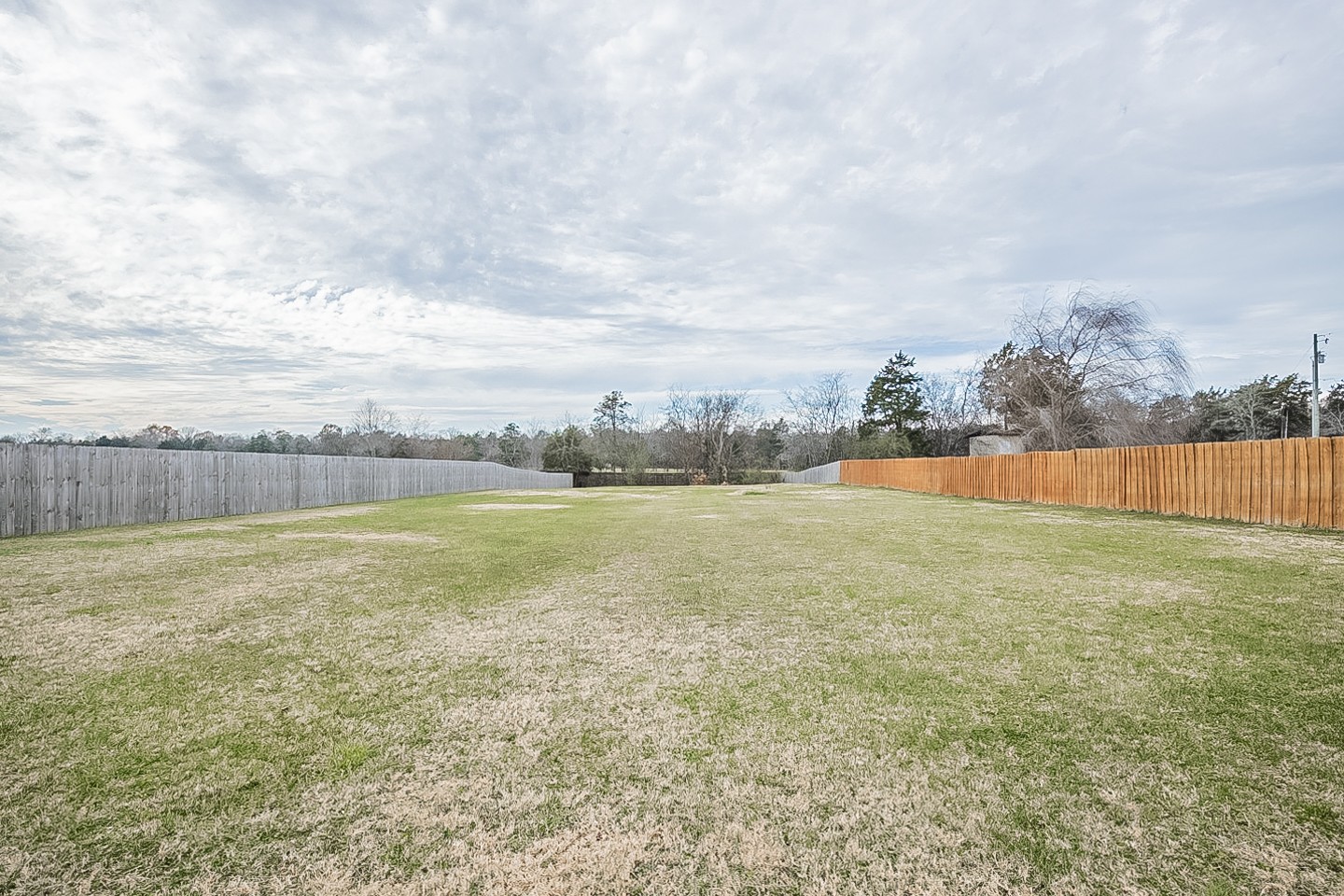 692 Crescent Road Murfreesboro, TN 37128 - Photo 21 of 23 a view of an outdoor space and a yard