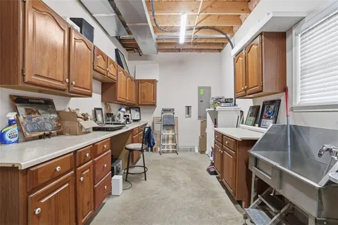 $499,900 | 587 Kimble Drive, Glenshaw, PA 15116