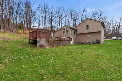 $499,900 | 587 Kimble Drive, Glenshaw, PA 15116
