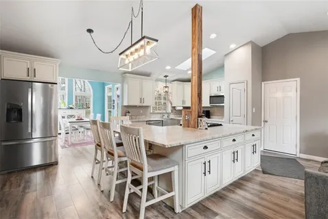 $499,900 | 587 Kimble Drive, Glenshaw, PA 15116