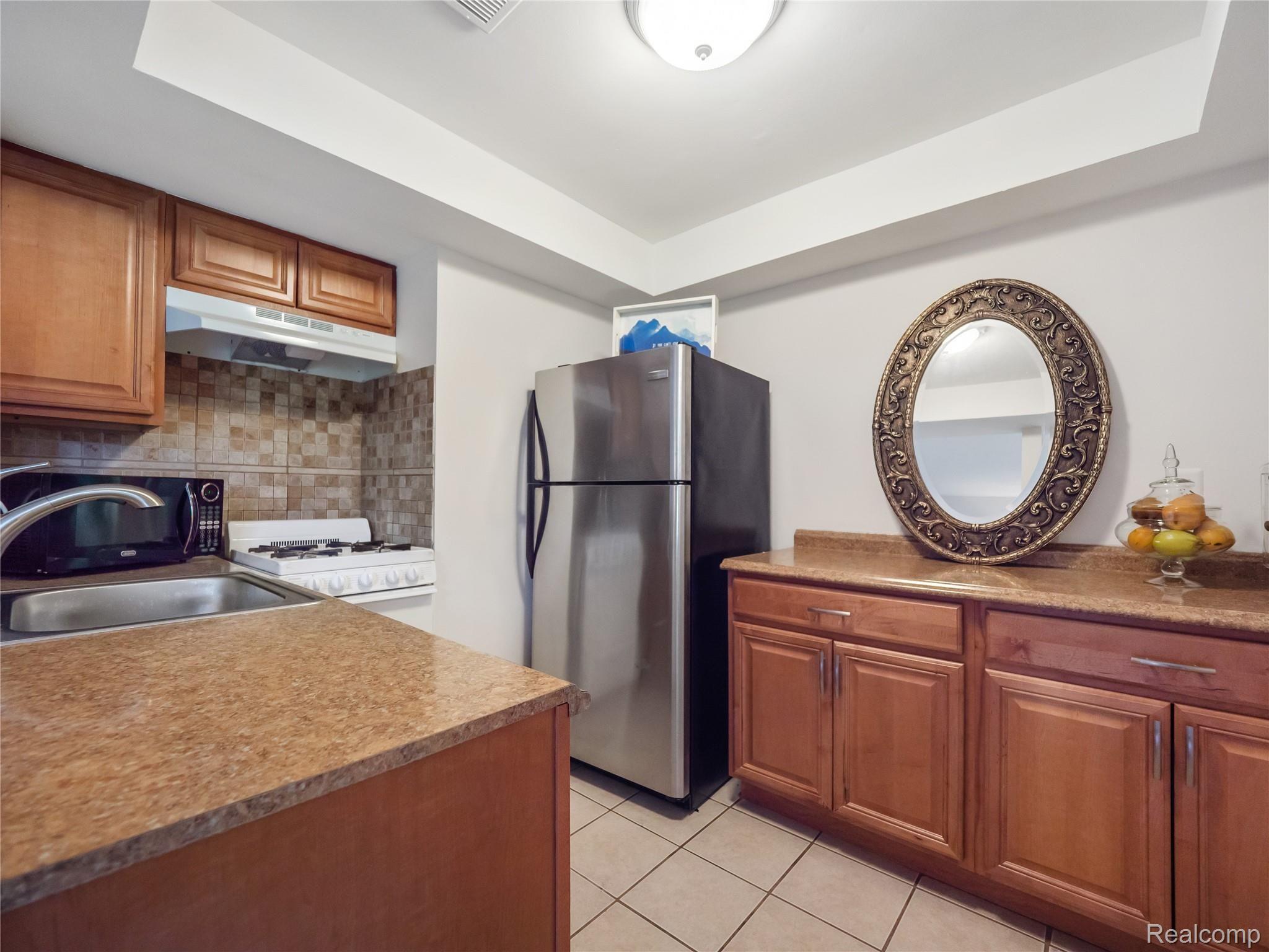 1853 Wingate Road Bloomfield Hills, MI 48302 - Photo 37 of 44 1400 pierceAugust 14, 202060.jpg