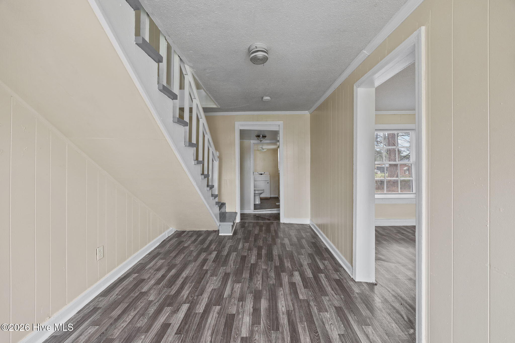 408 Boush Street Roper, NC 27970 - Photo 5 of 51 Foyer