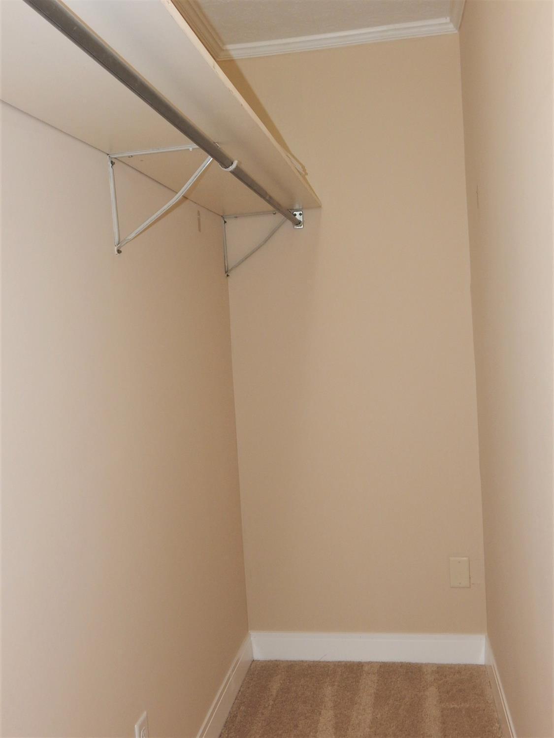 314 Pansy Road Blanchester, OH 45107 - Photo 17 of 28 Gallery Image 17